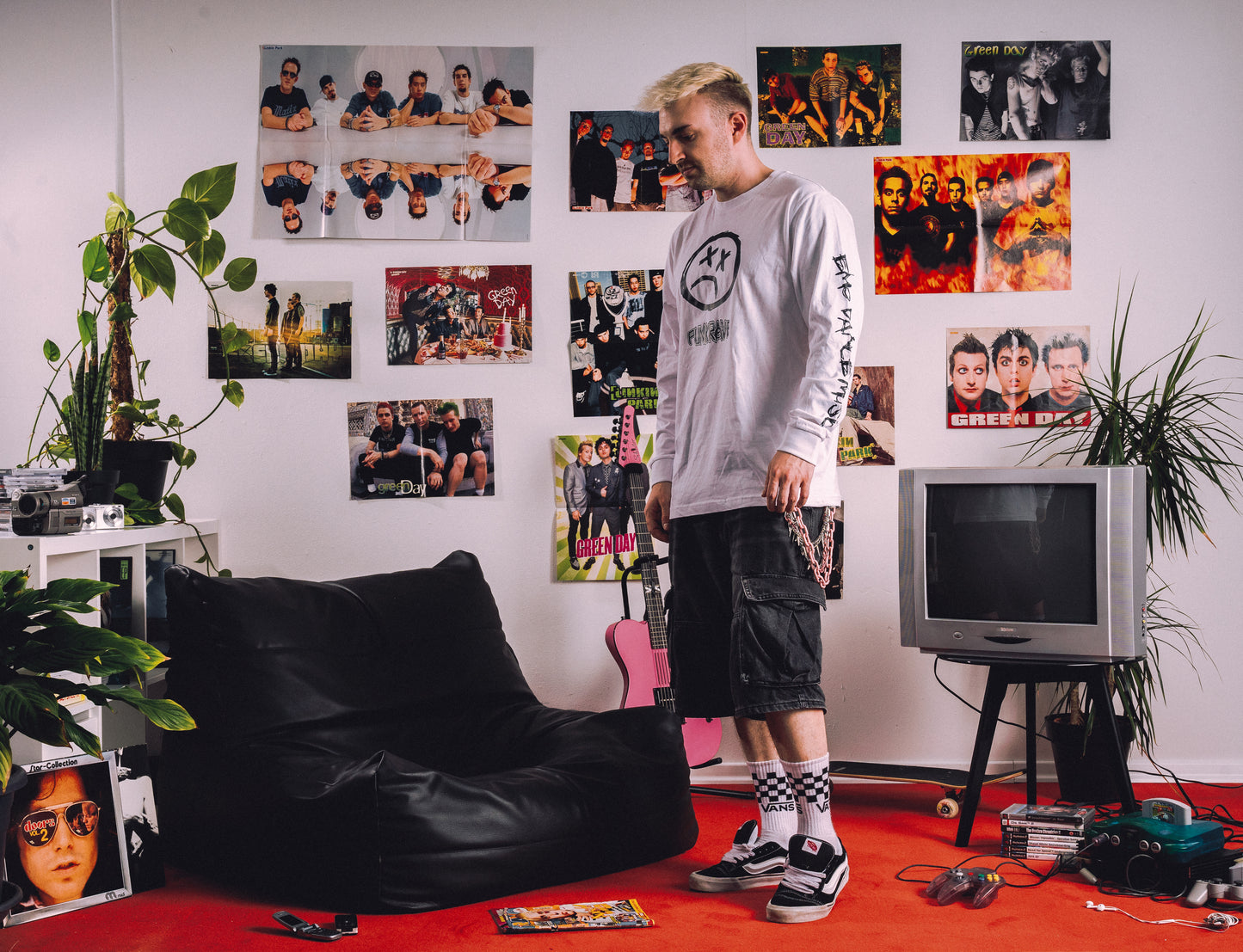 'EMO DANCE MUSIC' LONGSLEEVE