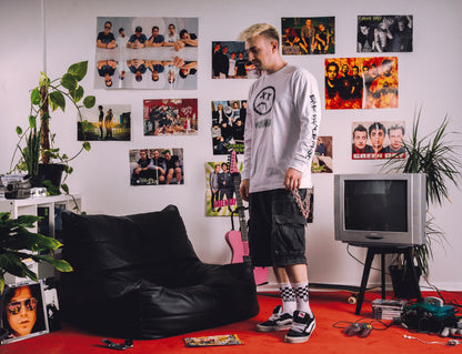 'EMO DANCE MUSIC' LONGSLEEVE