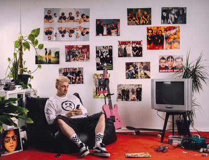 'EMO DANCE MUSIC' LONGSLEEVE